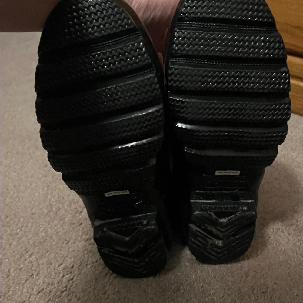 Hunter women’s classic tall rain boots - Picture 3 of 8